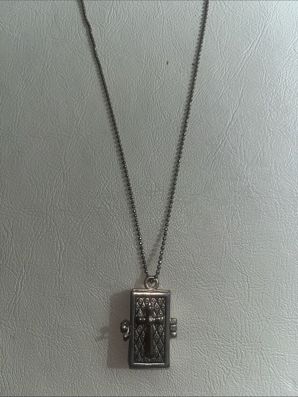 MJ Sterling Silver chain Rectangular Locket Pendant Necklace